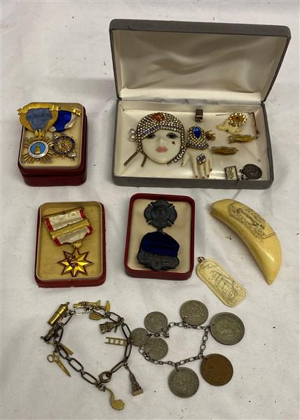 Nice Lot of Misc. Jewelry Items and More (1 of 5)
