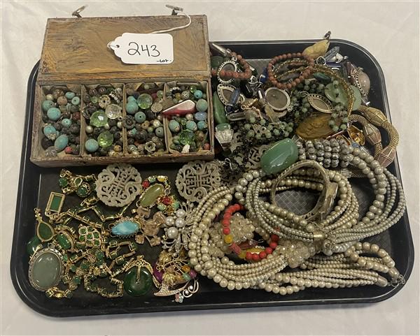 Tray Lot of Oriental Jewelry Beads & Trinkets (1 of 7)