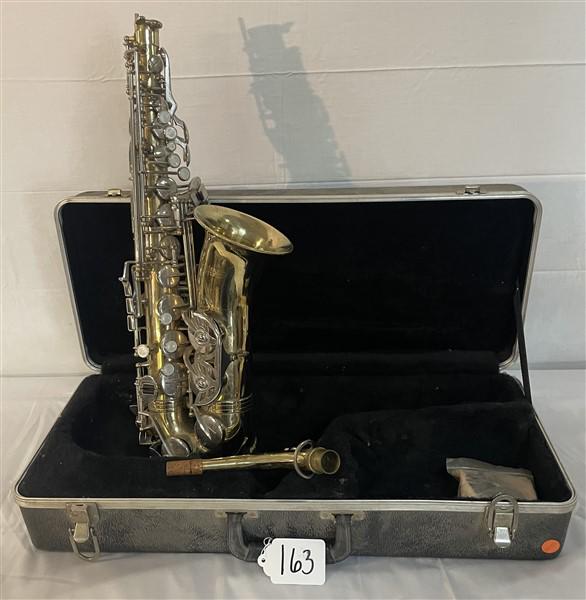 Mirage Saxophone in Fitted Case: Mirage Saxophone in Fitted Case