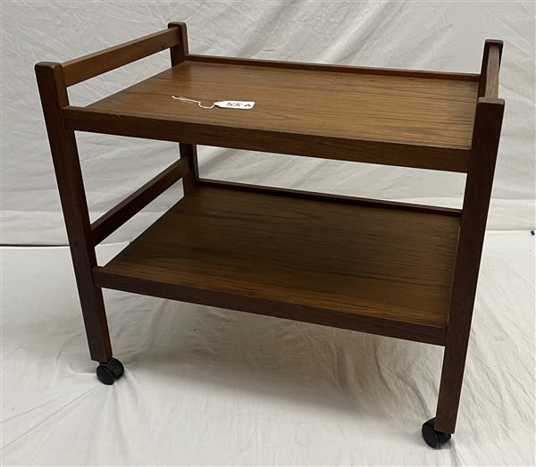 BRDR Furbo Rolling Danish Cart (1 of 2)