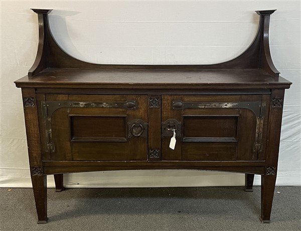 English Arts and Crafts Sideboard: English Arts and Crafts Sideboard