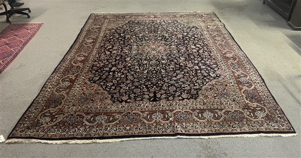 Nice Quality Room Size 50 Year Old Persian Rug 9' x 12' (1 of 4)