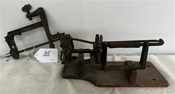 2 Early Country Apple Peelers (1 of 4)