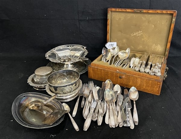 Nice Lot of Silver Plate Accessories (1 of 4)