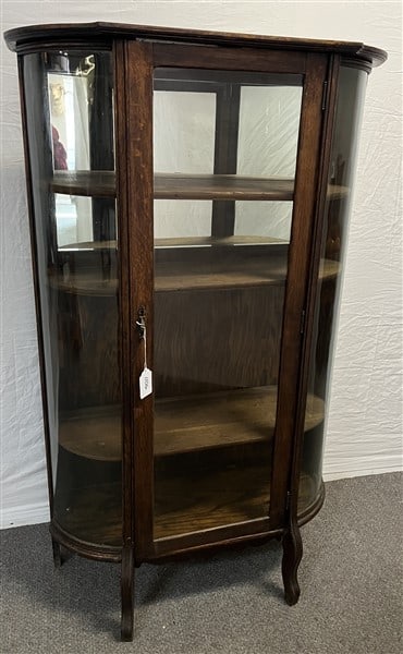 ca 1900 Oak China Closet: ca 1900 Oak China Closet
