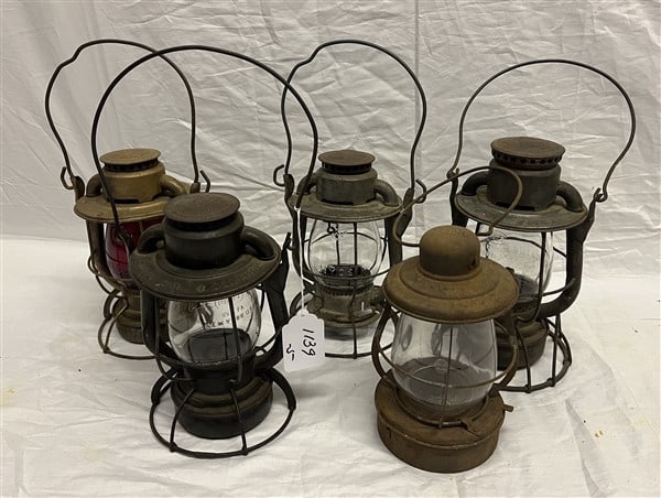 5 Vintage RR Lanterns: 5 Vintage RR Lanterns