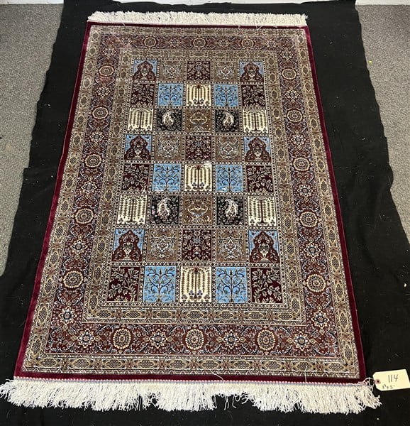 Fine Silk Rug 3'3" x 5' (1 of 3)