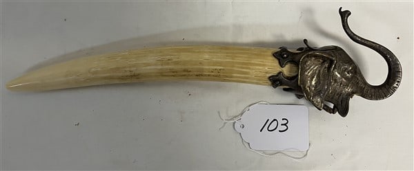 Rare Horn Cigar Cutter with Elephant Head (1 of 2)