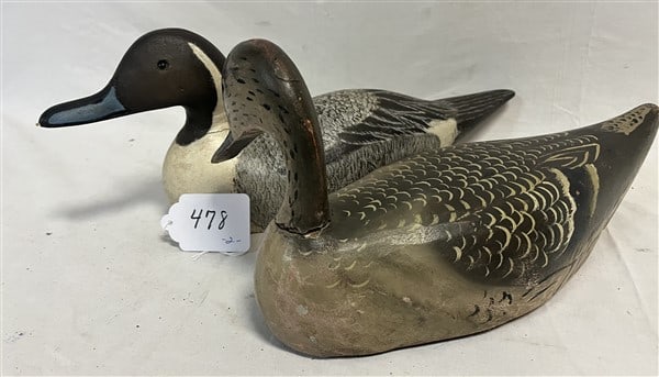 2 Decoys unsigned: 2 Decoys unsigned