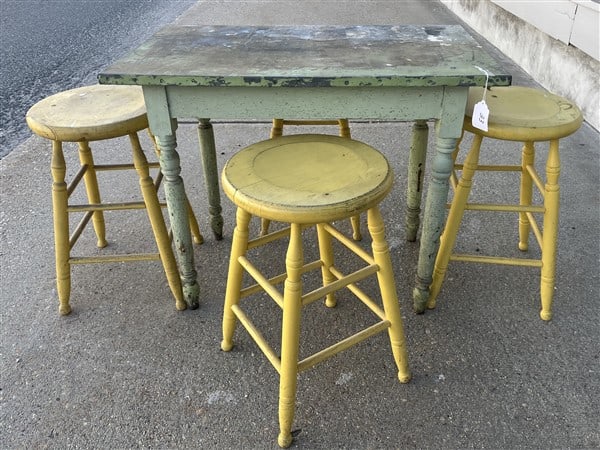 Country Table and 4 Wooden Stools Zinc Top: Country Table and 4 Wooden Stools Zinc Top