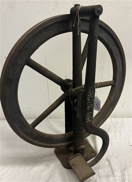 Pedal Driven 20" Industrial Wheel: Pedal Driven 20" Industrial Wheel