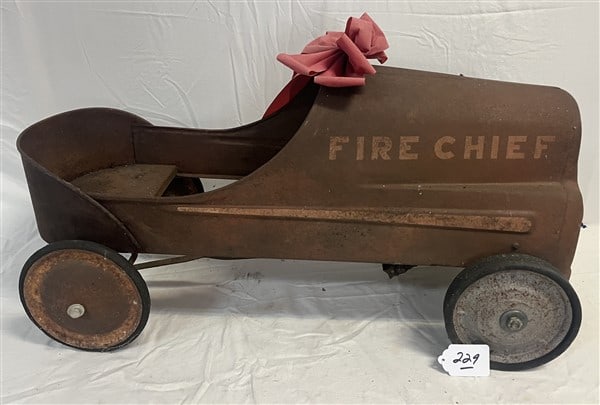 Fire Chief Pedal Car - NO Steering Wheel: Fire Chief Pedal Car - NO Steering Wheel