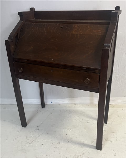 ca 1920s Mission Style Slant Lid Desk: ca 1920s Mission Style Slant Lid Desk
