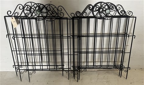 200+ pcs. of Nice Quality Short Fence 19"w x 34"h