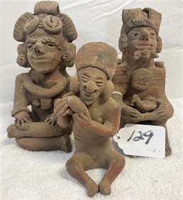 3 Pre-Columbian Archeological Figures