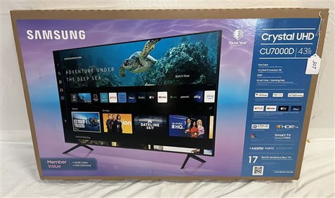 New in the Box - CU 7000D Samsung 43" TV