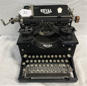 Royal Manual Typewriter