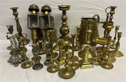 Generous lot of Vintage Brass Items