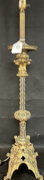 Fine Victorian Bronze Parlor Lamp (1 of 3)