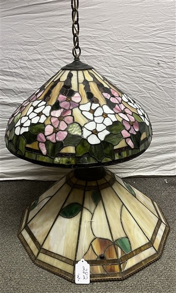 2 Leaded Glass Hanging Fixtures: 2 Leaded Glass Hanging Fixtures