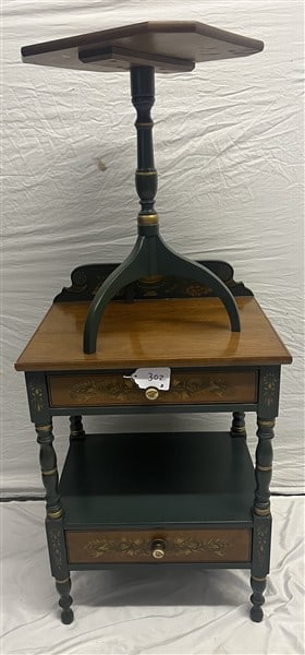 2 Pcs of Hitchcock Furniture: 2 Pcs of Hitchcock Furniture - 15 x 20 and it is 30 1/2"