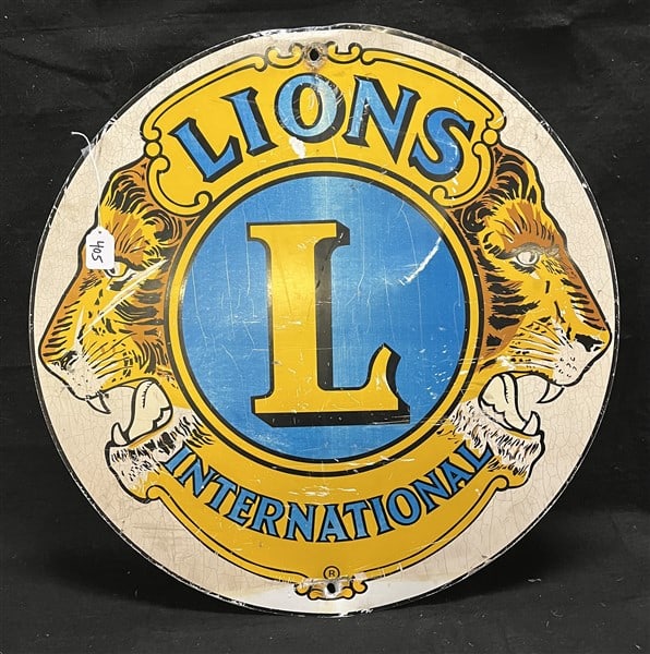 Lions Club Sign 30" diam (1 of 3)
