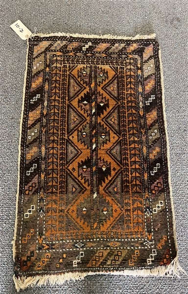 Persian Mat - 2' x 3' (1 of 2)