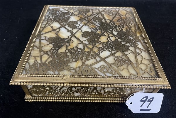 Tiffany "Grapevine" 8.25" Dresser Box (1 of 8)