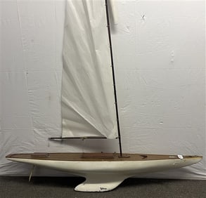 68" Pond Sailer
