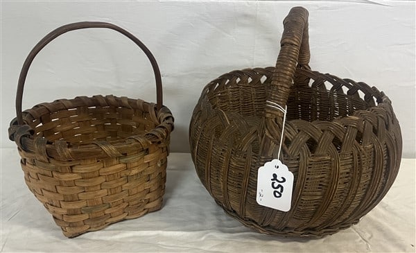 2 Antique Baskets (1 of 3)