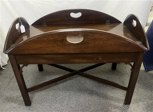 Kittinger Butlers Table and Tray: Kittinger Butlers Table and Tray