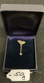 18k Tiffany Pin with Diamond
