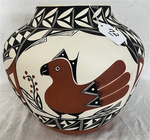 Extra Nice Southwest Pot - Signed R. Valle