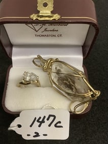 14k Ring (Stone not a Diamond) Quartz Crystal in 14k Mounting