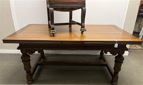 Late 19th Cent. Berkey and Gay Draw Leaf Table and 4 Chairs