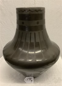 16" Blackware Olla Pot, Carmelita Dunlap