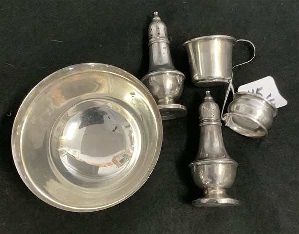 Sterling Lot, Tiffany bowl, approx 10 troy (1 of 2)