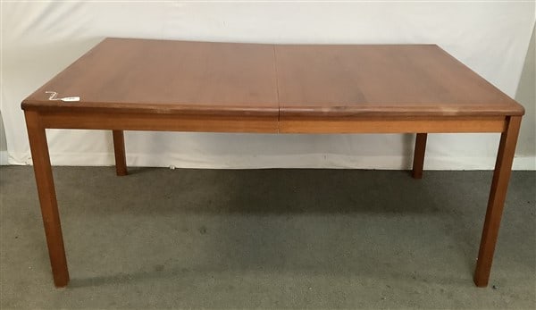 Mid-Cent Danish Dining Table with Two 20" Leaves 55" x 69" x 29"h - 75 lbs (1 of 4)