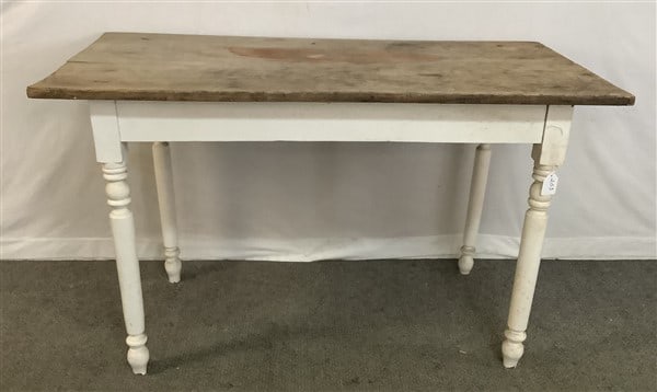 Simple Country Table - 24" x 48" x 29" 30 lbs: Simple Country Table - 24" x 48" x 29" 30 lbs
