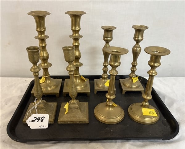 4 Pr. of Brass Candlesticks Largest pr. 9.5" & smallest pr. 7.5" - 10 lbs (1 of 3)