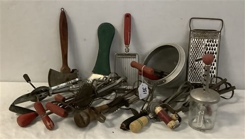Lot of Kitchen Gadgetry - 5 lbs