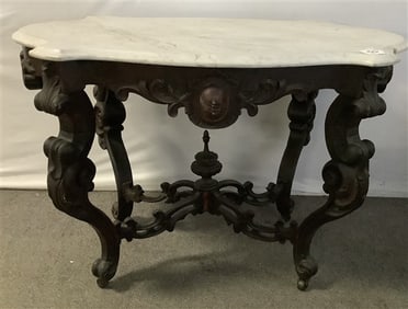 Turtle Top Victorian Walnut Parlor Table 28" x 43" x 30"h - 100 lbs