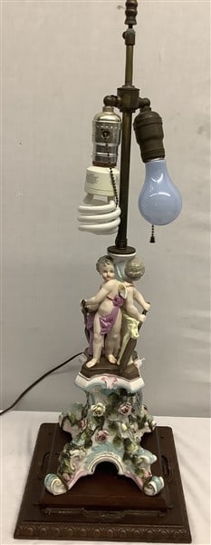 27.5" Capodimonte Lamp - 7 lbs: 27.5"Capodimonte Lamp - 7 lbs