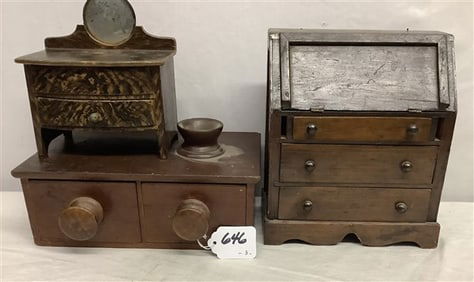 3 American Earlies - 2 Salesman Samples 1 Inkwell - approx 5 lbs
