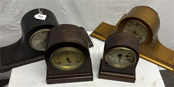 4 CT Vintage Clocks