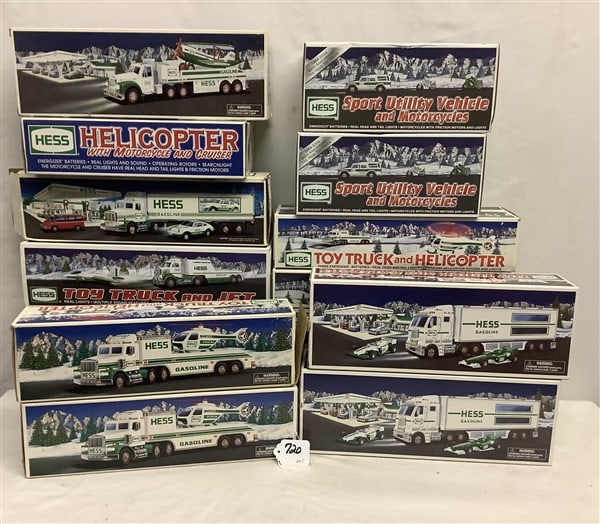 16 Hess Trucks 1995 - 2001/2003 Approx 32 lbs total (1 of 4)