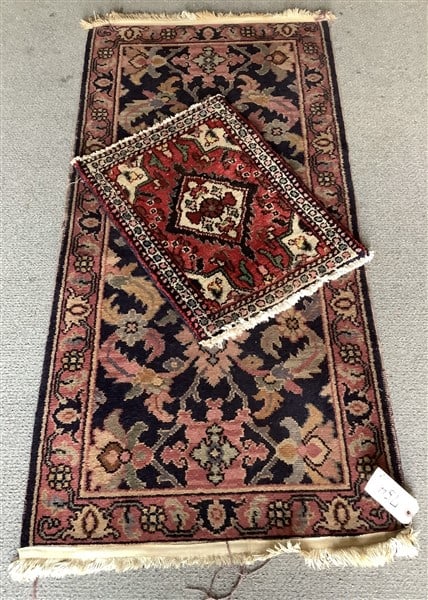 2 Vintage Scatter Rugs 2'2" x 4'6" and 16" x 21" 5 lbs: 2 Vintage Scatter Rugs 2'2" x 4'6" and 16" x 21" 5 lbs