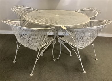 5 Pc. Iron Mesh Table and Chairs