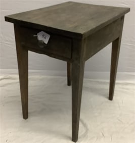 Good Early Country 1 Drawer Table 17" x 25" x 27.5"h - 20 lbs