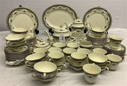 Large Minton Grasmere China Service 90+ Pcs